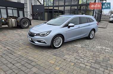 Универсал Opel Astra 2016 в 