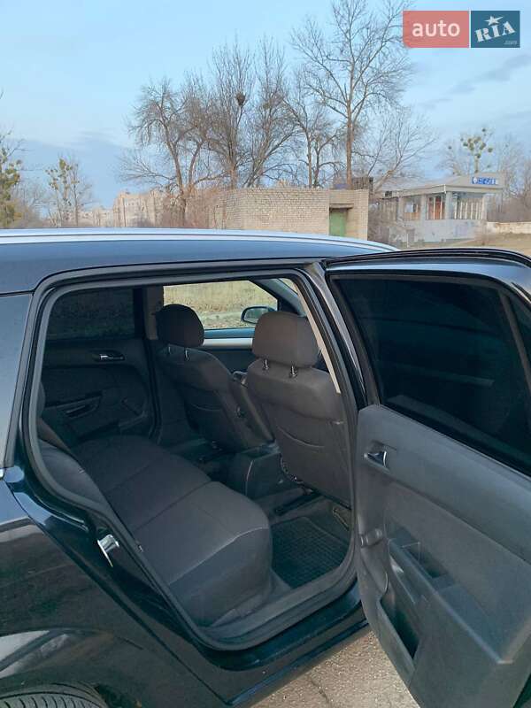 Универсал Opel Astra 2008 в Харькове