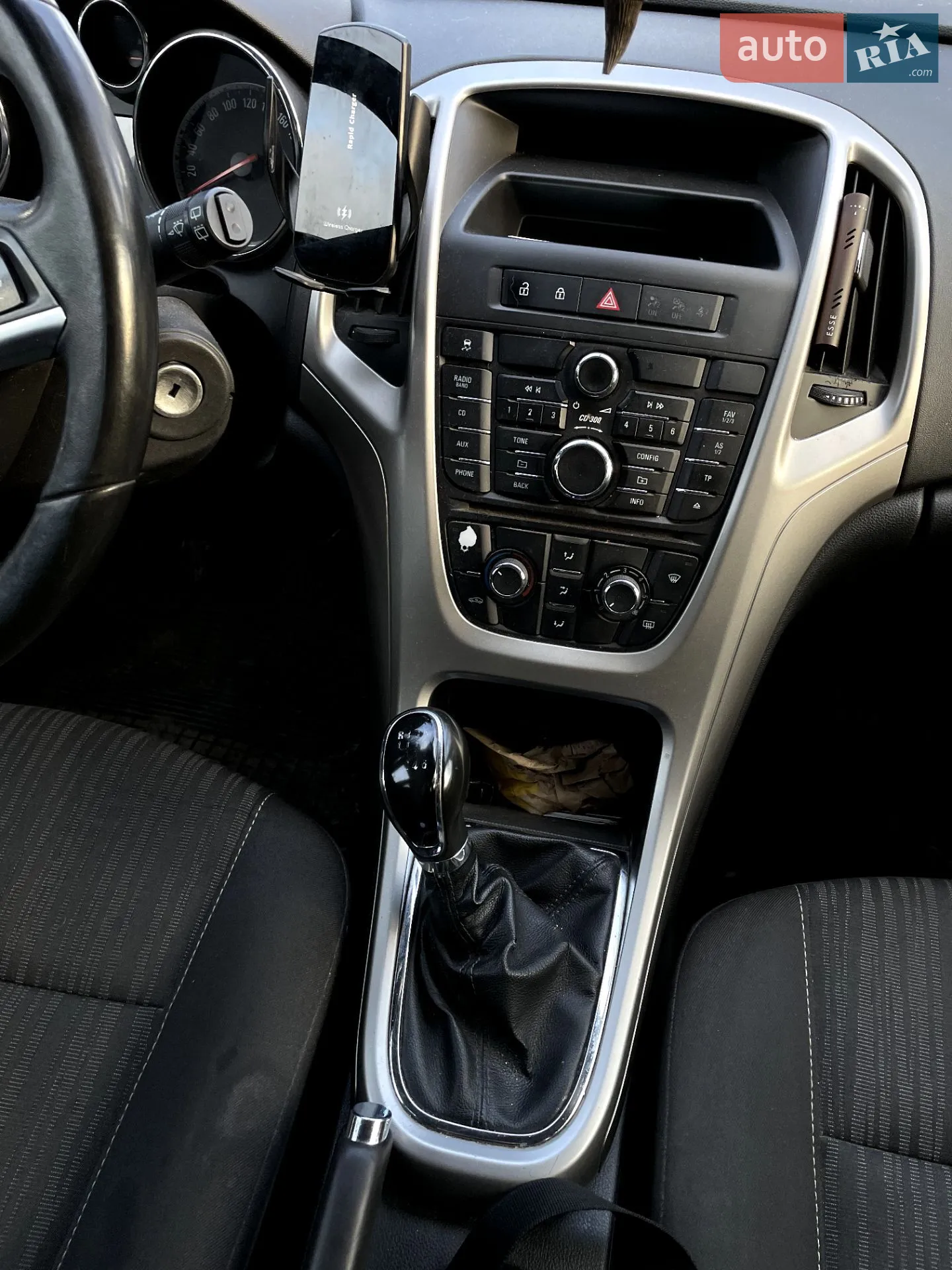 2011 Opel Astra - мініатюра 16
