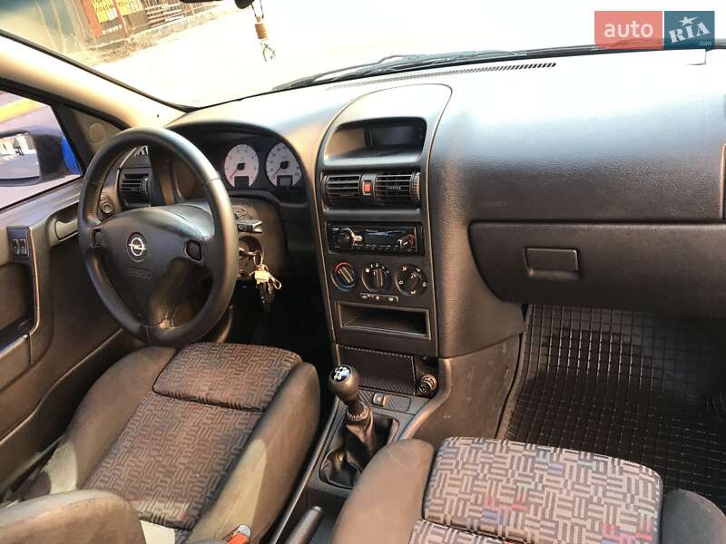 Хетчбек Opel Astra 1998 в Ірпені
