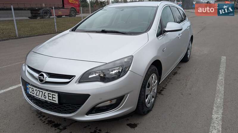Универсал Opel Astra 2014 в 