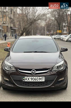 Хетчбек Opel Astra 2012 в Харкові