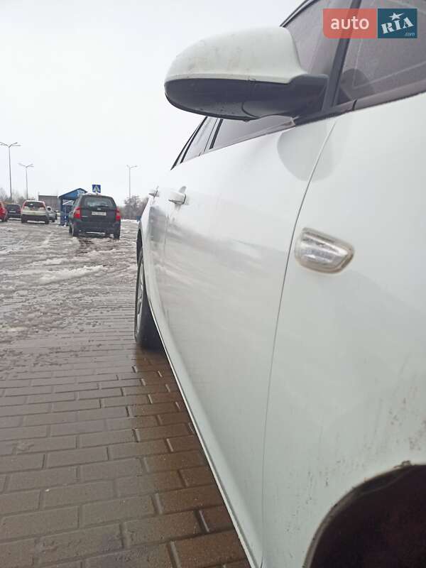 Універсал Opel Astra 2012 в Дрогобичі фото 5 Універсал Opel Astra 2012 в Дрогобичі