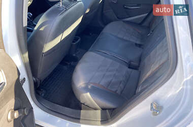 Универсал Opel Astra 2011 в 
