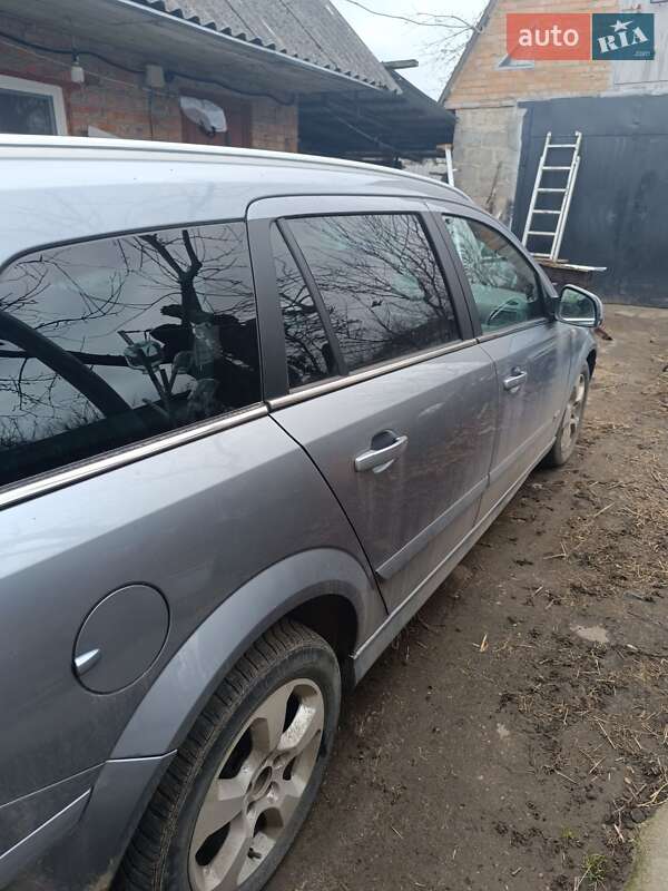 Универсал Opel Astra 2009 в Бердичеве