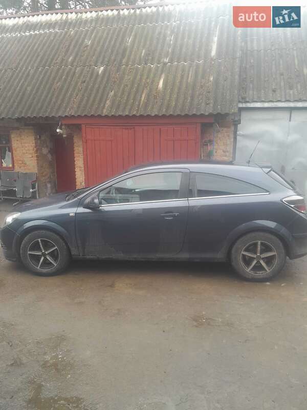 Хетчбек Opel Astra 2009 в 