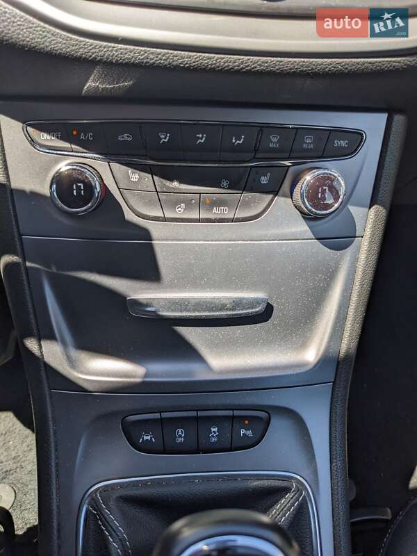 Универсал Opel Astra 2018 в Киеве фото 26 Универсал Opel Astra 2018 в Киеве