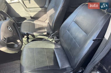 Седан Opel Astra 2003 в 