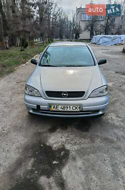 Седан Opel Astra 2005 в Зеленодольську