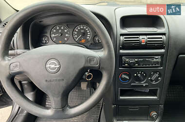 Седан Opel Astra 2007 в 