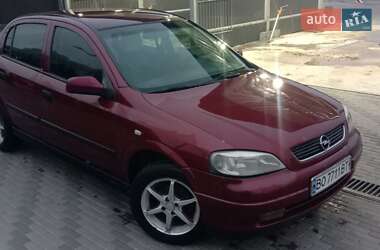 Седан Opel Astra 2004 в 