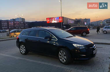 Универсал Opel Astra 2014 в 