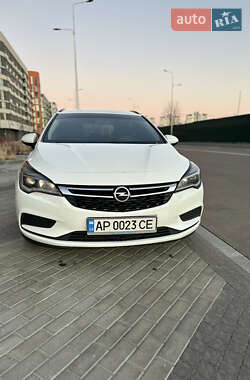 Opel Astra 2016