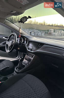 Универсал Opel Astra 2016 в 