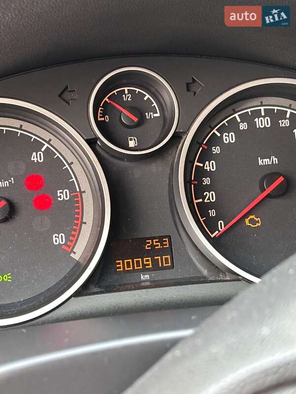 Універсал Opel Astra 2008 в Коростені