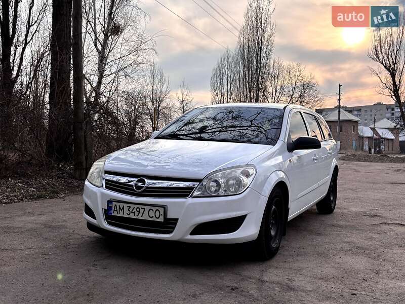 Opel Astra 2008