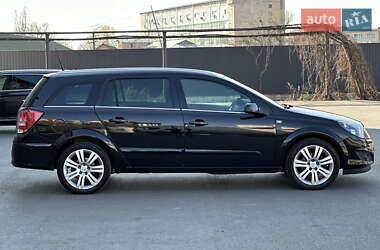 Універсал Opel Astra 2008 в 