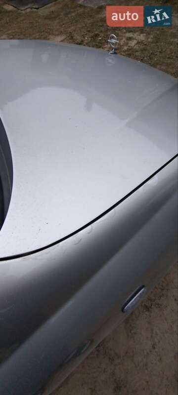 Седан Opel Astra 2005 в Ровно