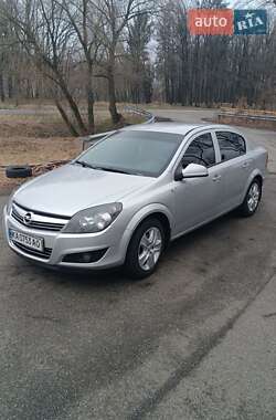 Седан Opel Astra 2012 в 