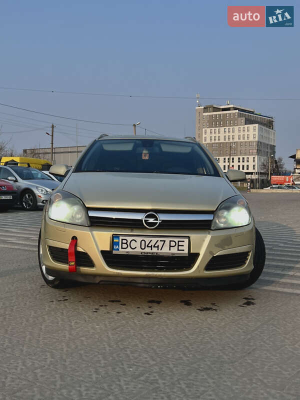 Универсал Opel Astra 2004 в Львове