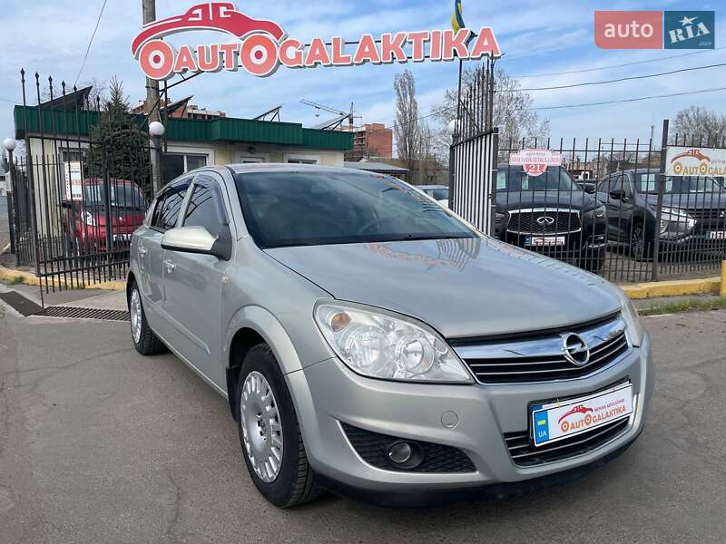 Opel Astra 2008
