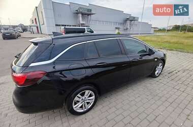 Универсал Opel Astra 2017 в 