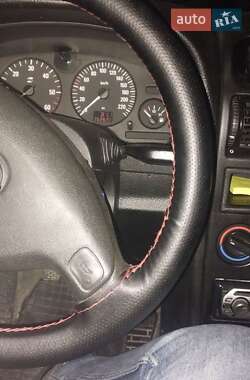 Седан Opel Astra 2004 в 
