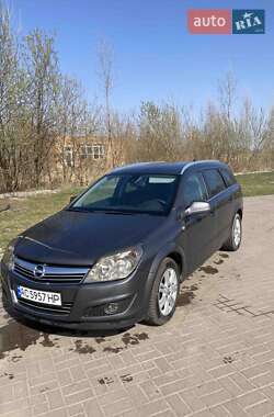 Opel Astra 2010