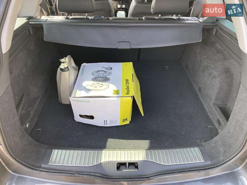 Универсал Opel Astra 2010 в Нововолынске