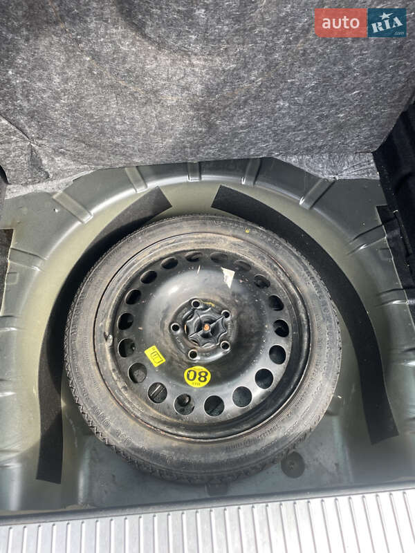 Универсал Opel Astra 2011 в Бердичеве