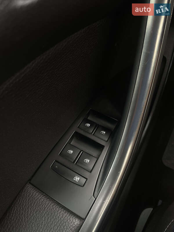 Универсал Opel Astra 2011 в Бердичеве