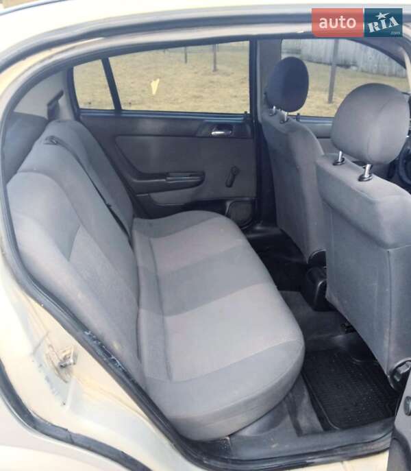 Хэтчбек Opel Astra 2007 в Турке фото 9 Хэтчбек Opel Astra 2007 в Турке