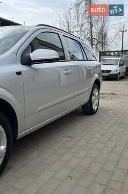 Универсал Opel Astra 2007 в 