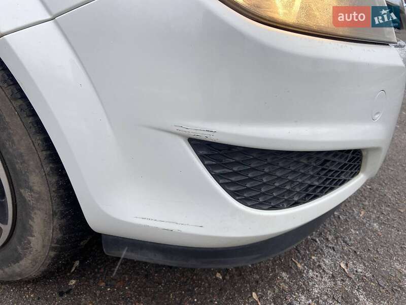 Хэтчбек Opel Astra 2009 в Здолбунове