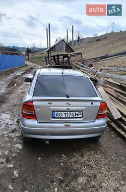 Седан Opel Astra 1999 в 