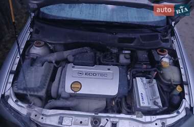 Седан Opel Astra 1999 в 