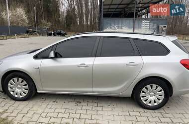Opel Astra 2013 Opel Astra 2013