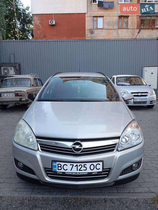 Opel Astra 2007