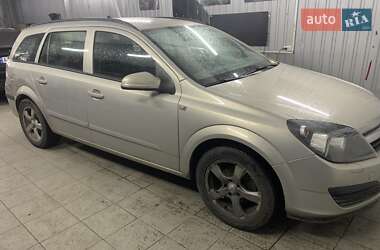 Универсал Opel Astra 2005 в Киеве