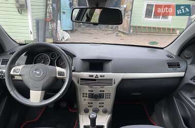 Универсал Opel Astra 2008 в 