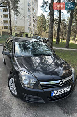 Универсал Opel Astra 2006 в 