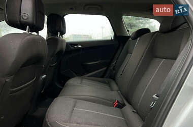 Универсал Opel Astra 2013 в 