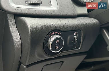 Универсал Opel Astra 2013 в 