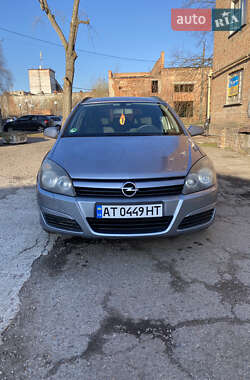 Универсал Opel Astra 2005 в 