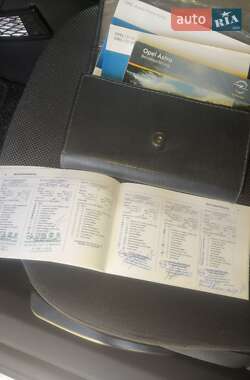 Универсал Opel Astra 2010 в 