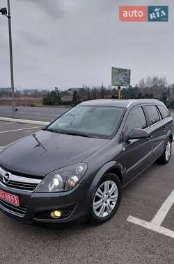 Универсал Opel Astra 2009 в 