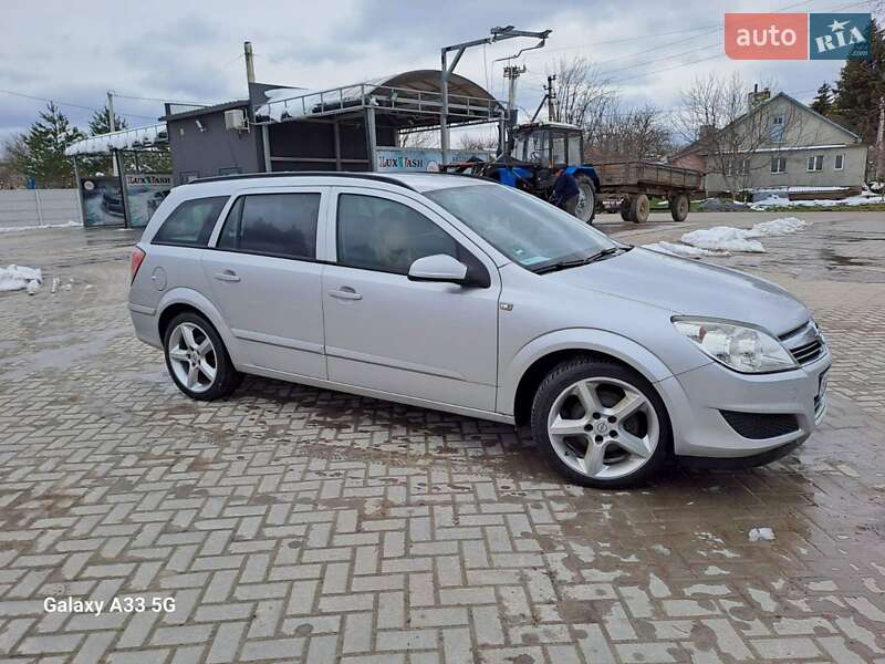 Универсал Opel Astra 2007 в 