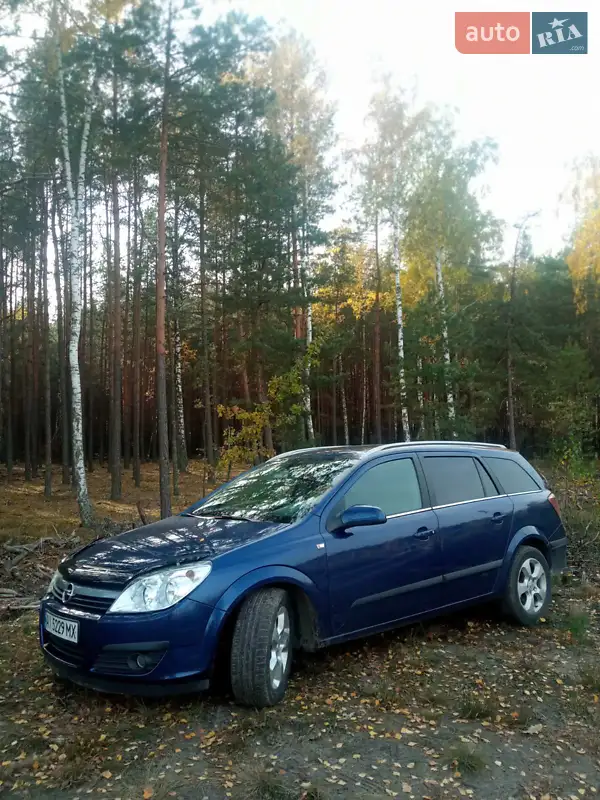 Универсал Opel Astra 2005 в 