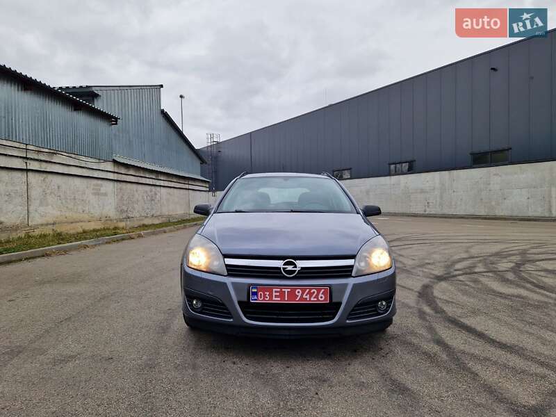 Універсал Opel Astra 2006 в Києві