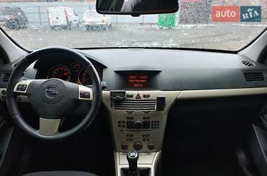 Универсал Opel Astra 2008 в 